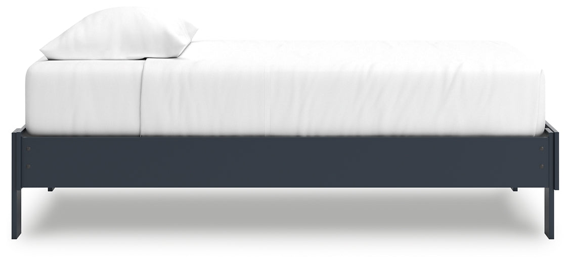 Simmenfort  Platform Bed