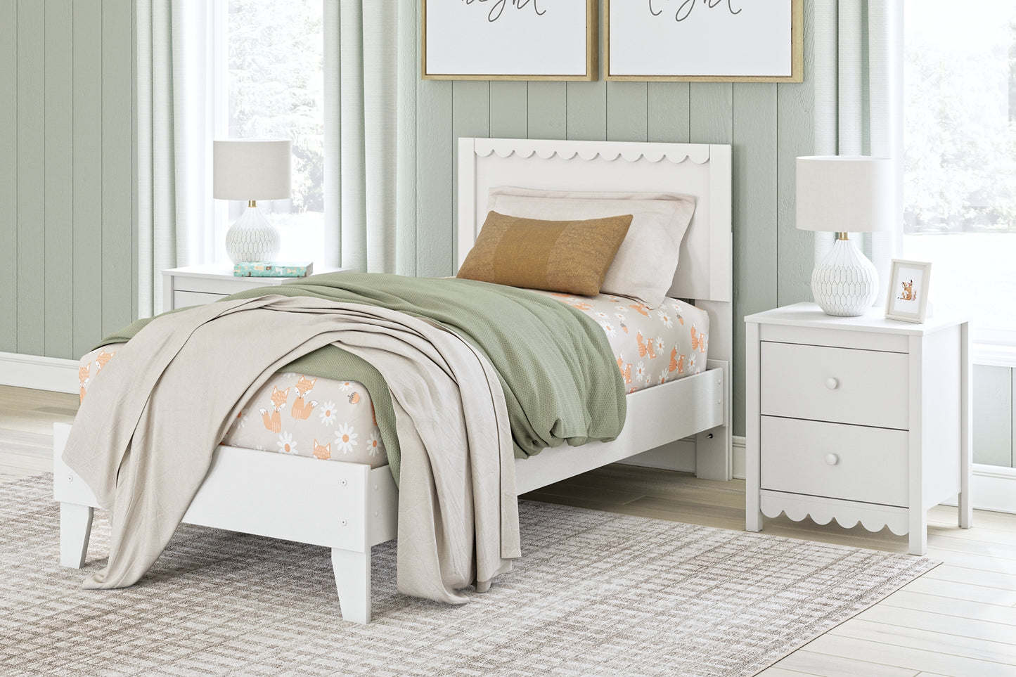 Hallityn Twin Panel Platform Bed with Dresser and Nightstand